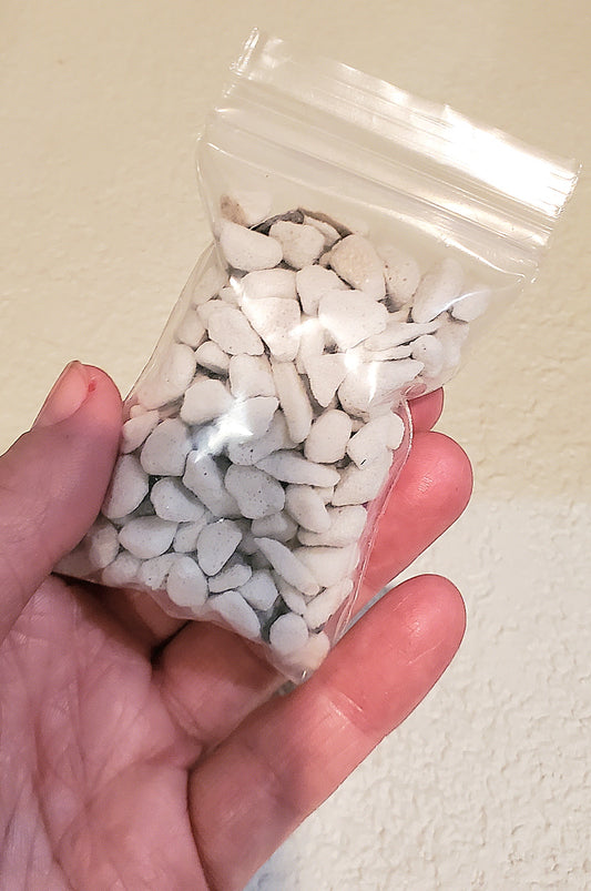 Extra Pumice Gravel (medium size stones)